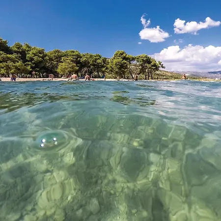 Cozy In Primorski Dolac With Wifi בית נופש *