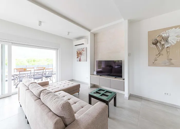 Ferienhaus Cozy In With Wifi *